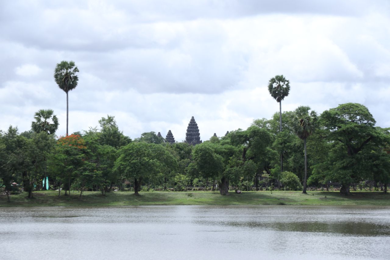 អនាម័យបរិស្ថានស្រស់ស្អាត ជាចំណែកមួយក្នុងការទាក់ទាញភ្ញៀវទេសចរឱ្យមកទស្សនារមណីយដ្ឋានអង្គរ