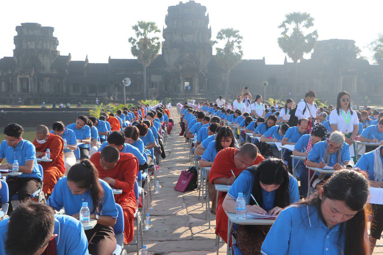 សេចក្តីជូនដំណឹង ស្ដីពីការបិទចរាចរណ៍បណ្តោះអាសន្ននៅស្ពានហាលខាងលិចប្រាសាទអង្គរវត្ត ដើម្បីរៀបចំកម្មវិធី “សំណេរអង្គរ” លើកទី៣…