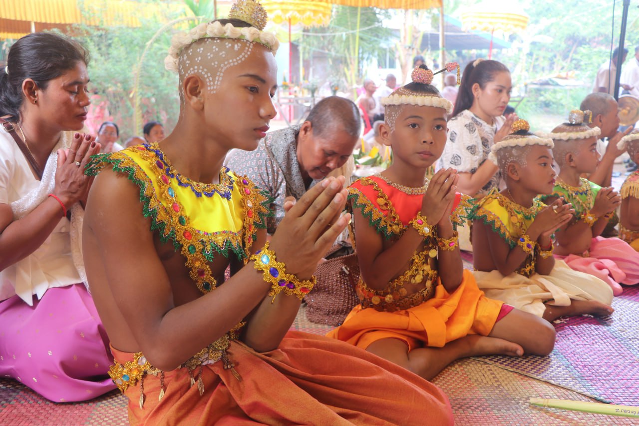 មរតកអ្នកស្រុកអង្គរ៖ ពិធីកោរជុក តាមបែបបុរាណ នៅតែមានដង្ហើមរស់រវើកក្នុងសហគមន៍